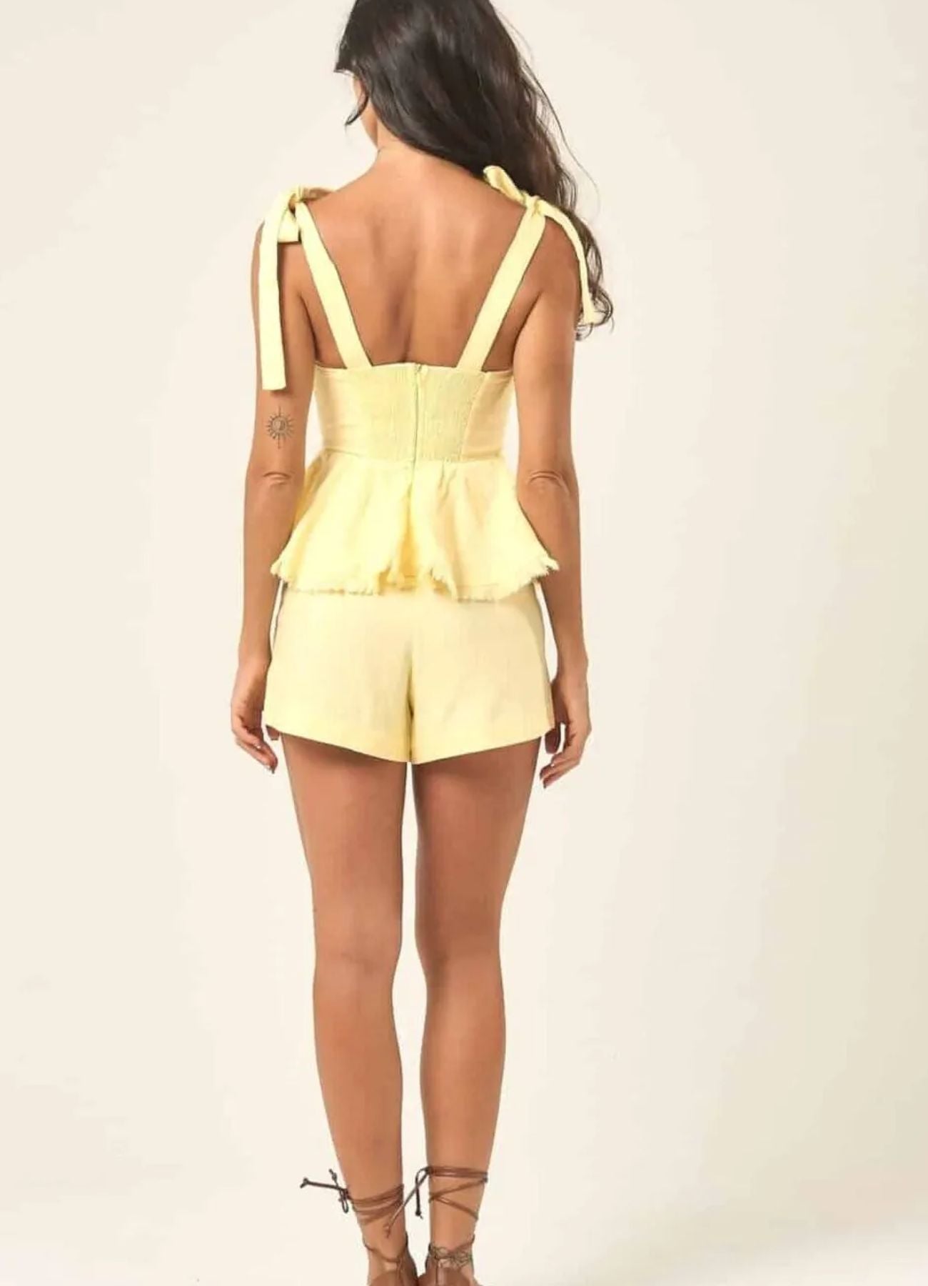 Top de linho baunilha Flora