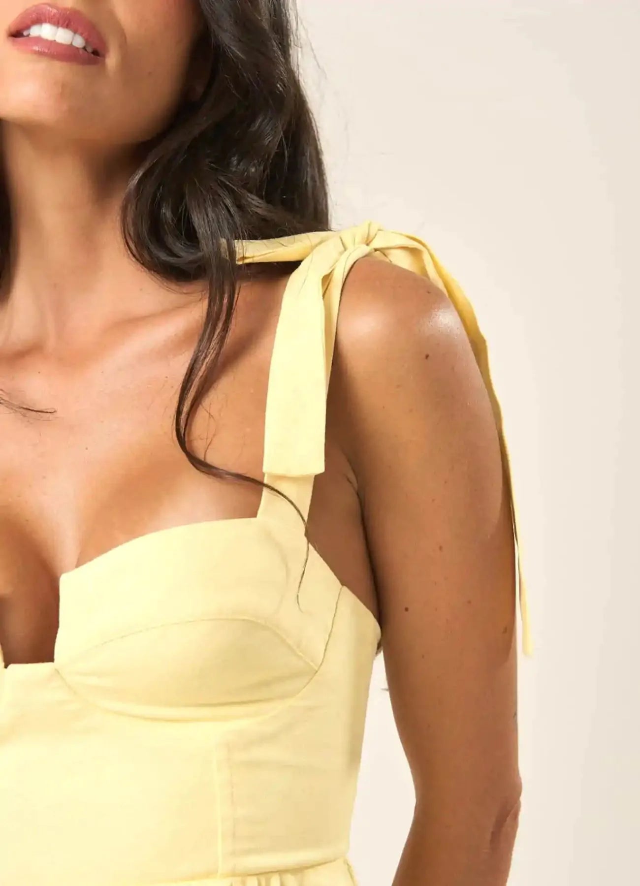 Top de linho baunilha Flora