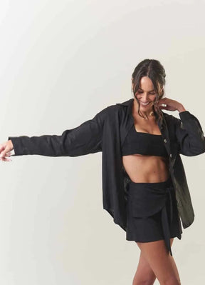 Camisa de linho preto Isis