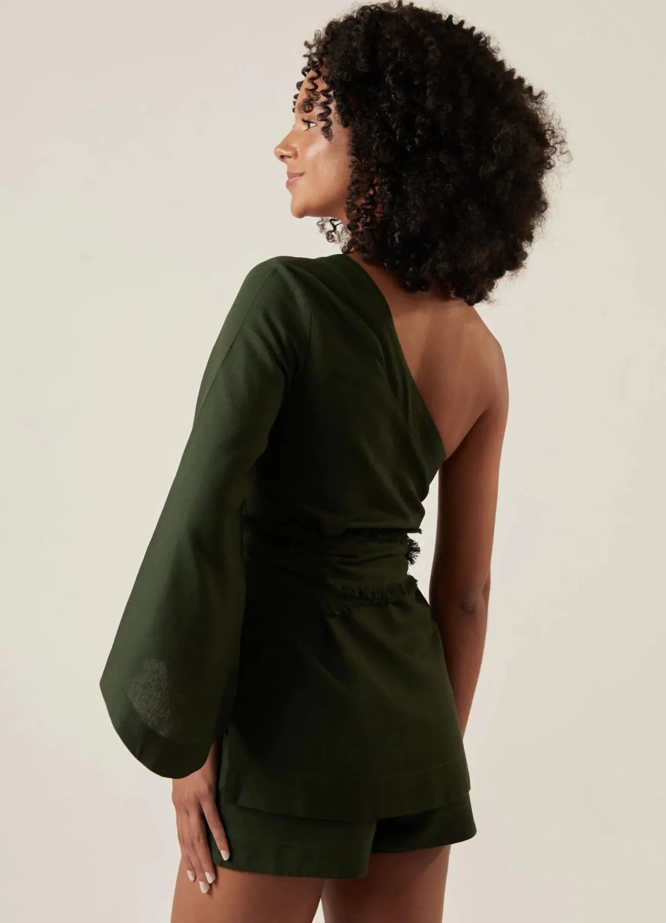 Bata de linho verde-floresta Milena