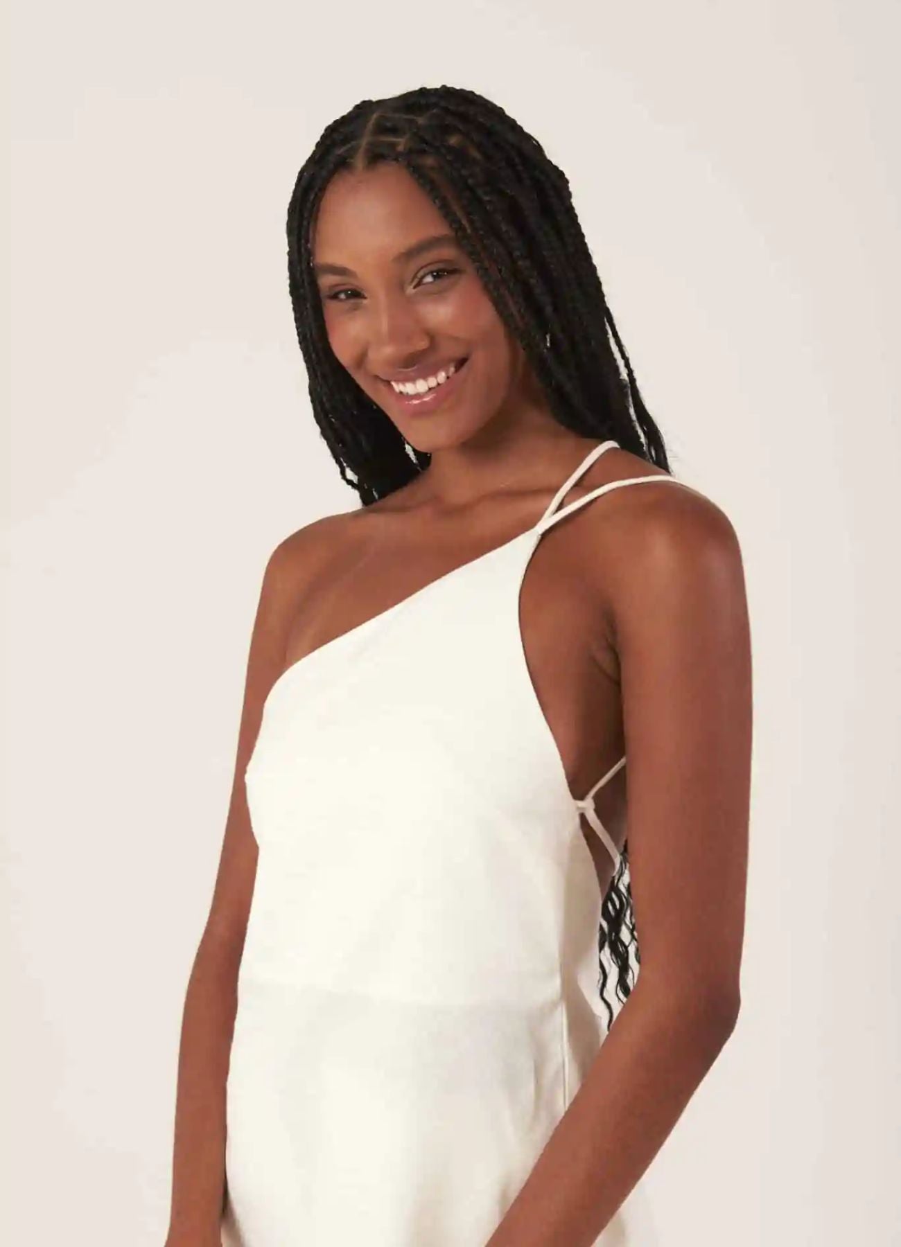 Bata de linho off-white Aila